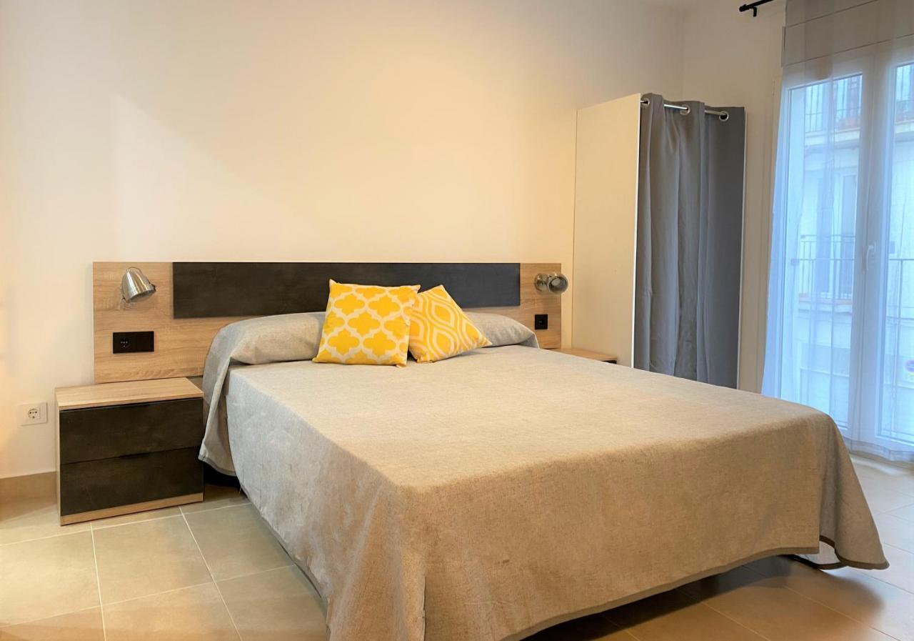 Apartaments L'Escala Centre エクステリア 写真