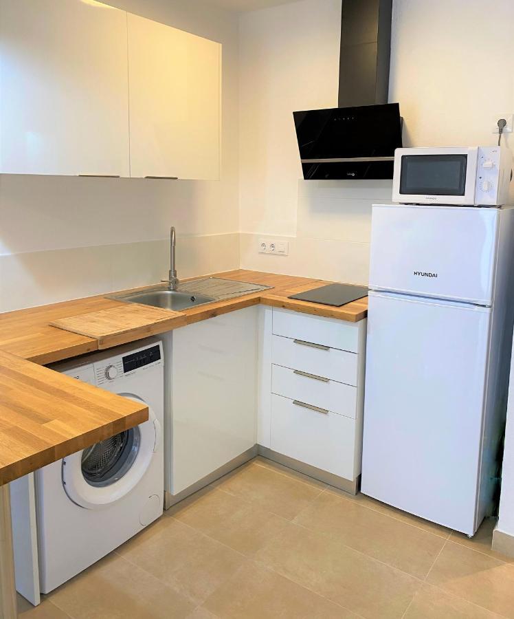 Apartaments L'Escala Centre エクステリア 写真