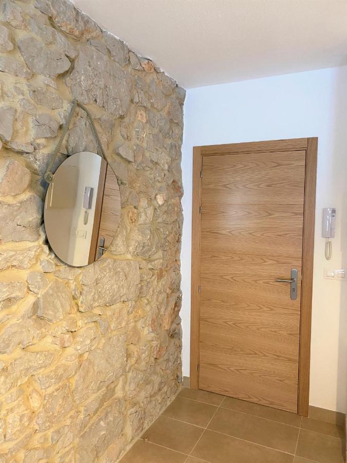 Apartaments L'Escala Centre エクステリア 写真